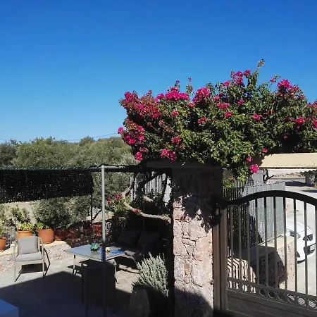 Frühstückspension Bouganville Stegna Archangelos (Rhodes)